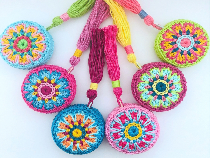 Häkelanleitung Maßbandhülle, Geschenkidee für Nähfee, Hülle Rollmaßband PDF