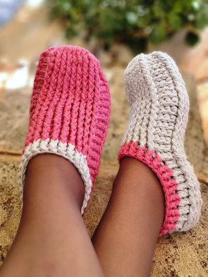 S.3 Häkelanleitung für Hausschuhe. PDF auf Englisch und Deutsch.