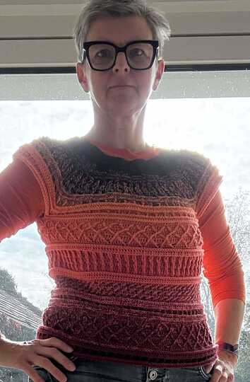 Pullover oder Shirt Arroyo mit tollem Mustermix, Häkelanleitung