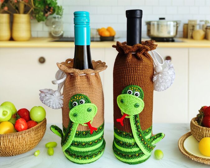351 Bottle bag Snake Boa Serpent Bottle Cover for Water, Wine & Champagne
