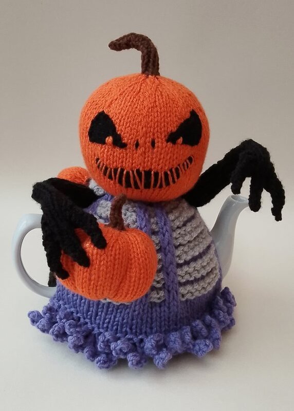 TeaCosyFolk's Halloween Pumpkin Reaper Tea Cosy Knitting Pattern - Image 8