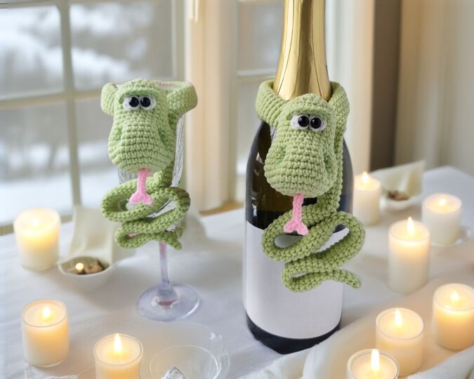 355 Snake Bottle Decor Cover for Wine & Champagne | Christmas and New Year