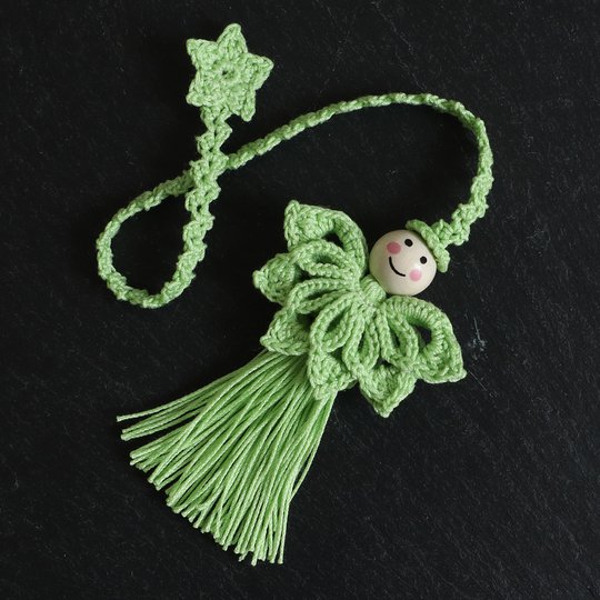 Lesezeichen Quastenengel – Geschenkband, Anhänger, Taschenbaumler