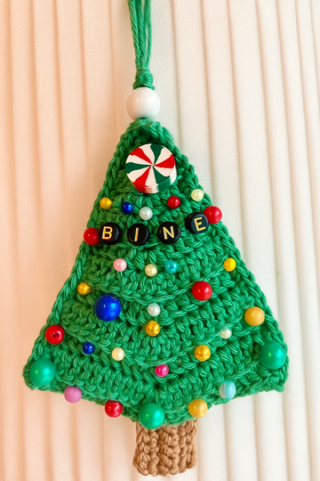 Crochet Pattern – Little Christmas Tree Ornament / DIY Xmas gift (US terms)