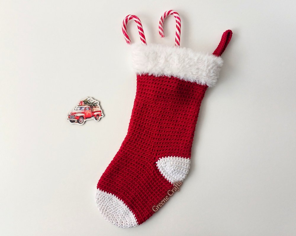 Crochet Pattern: Christmas Stocking in 2 Versions - Crochet Holiday Decor - Image 10