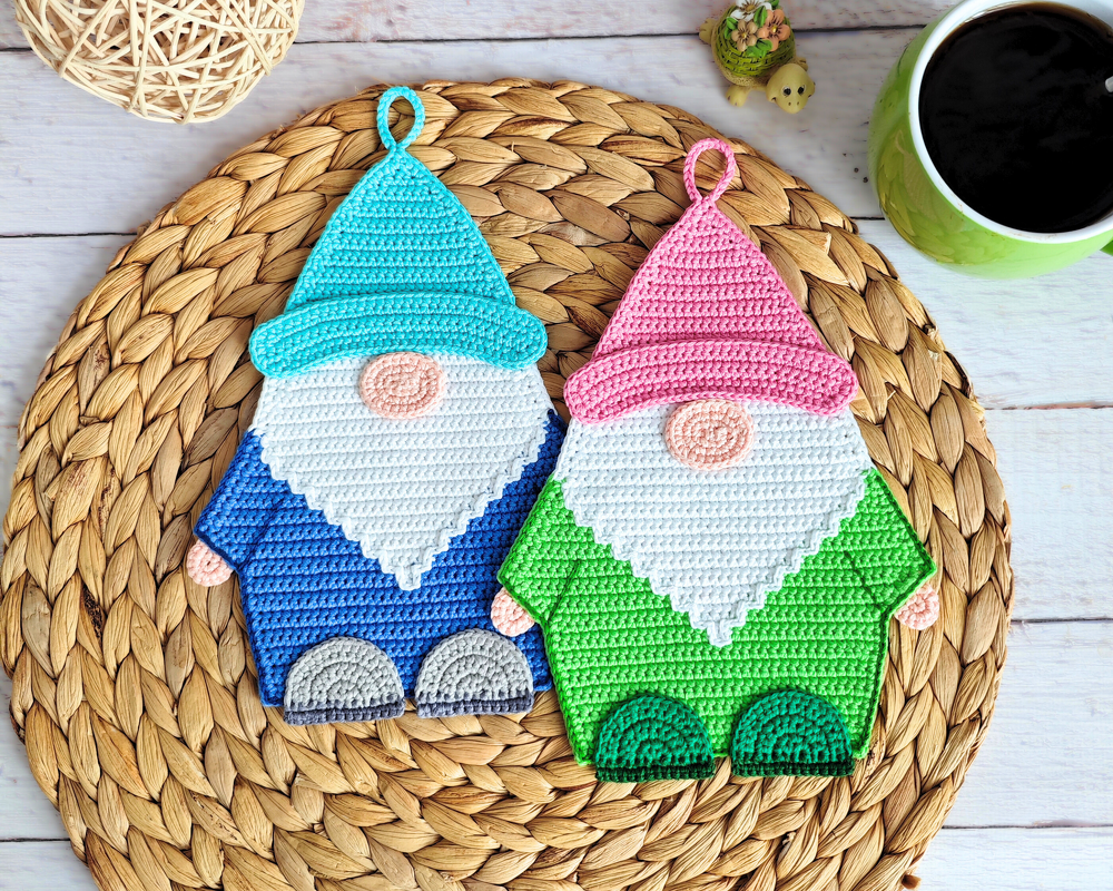 358 Easter Gnome decor, washcloth, potholder, table mat, hot pad