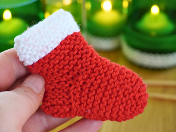 MINI SOCKS KNITTING | knit stitches