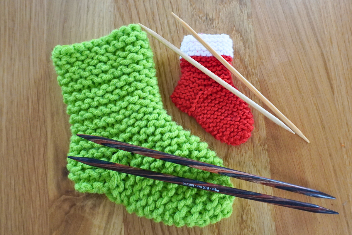 MINI SOCKEN STRICKEN | rechte Maschen