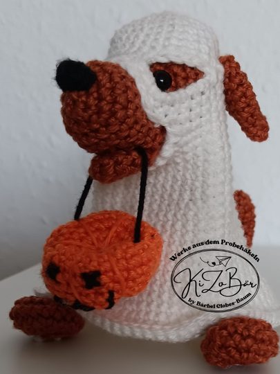 Spooky - Häkelanleitung für einen kleinen Geisterhund