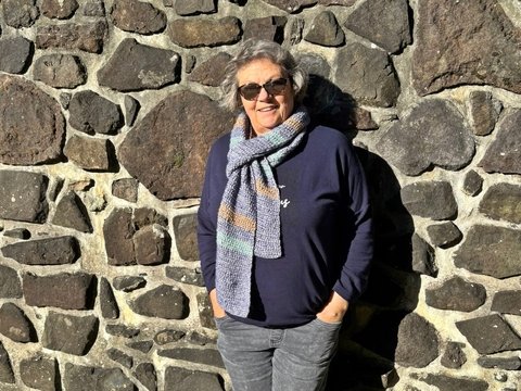 tunesisch gehäkelter Schal "Sturmflut"