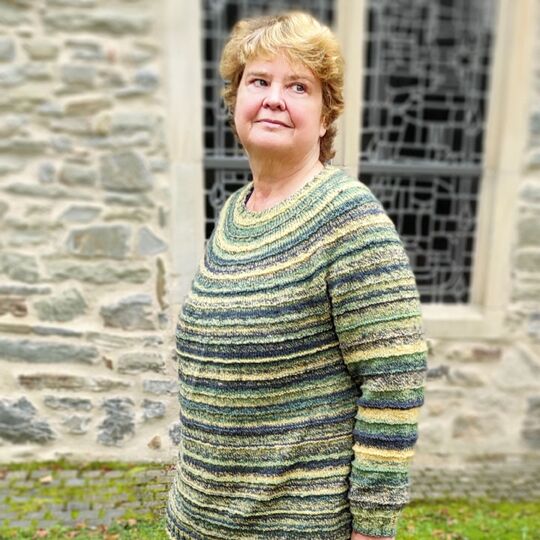 Taylin Pullover, Rundpassen Pullover, Größe 38 bis 60, Strickanleitung