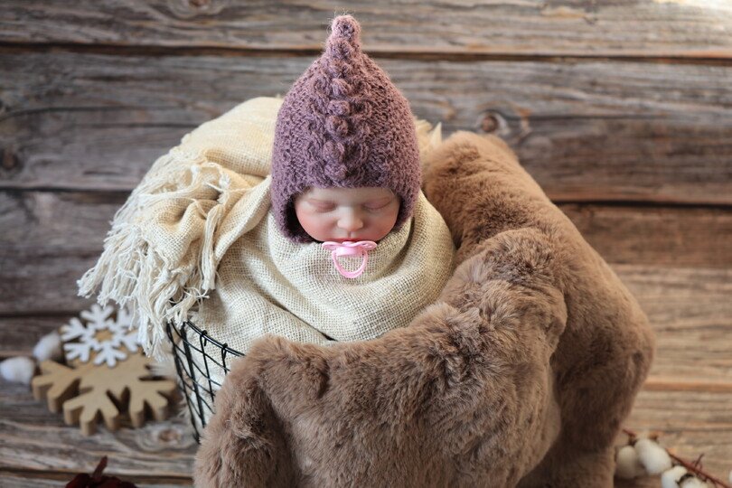 Drachen Mütze/Haube/Bonnet gestrickt im Zopf mit Noppen No. 008