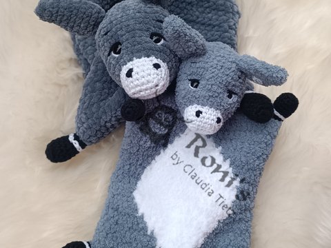 Dusty Donkey: Anleitung (Deutsch) zum Häkeln von Esel-Wärmekissen