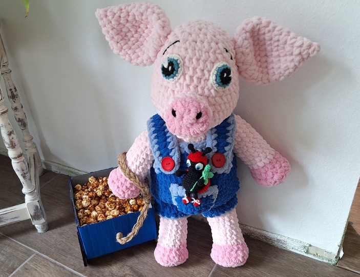 Großes Kuschelschwein häkeln – ca. 55 cm, mit Marienkäfer (DE & EN)