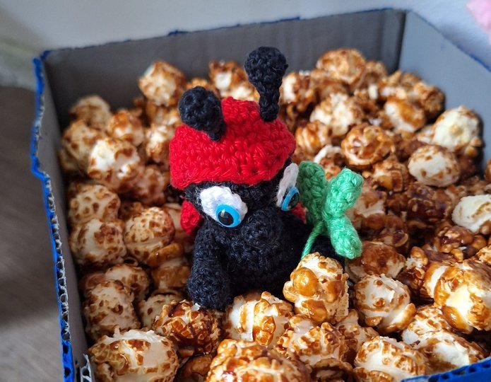 Piggymobil und Popcorn Häkelanleitung in deutsch und englisch