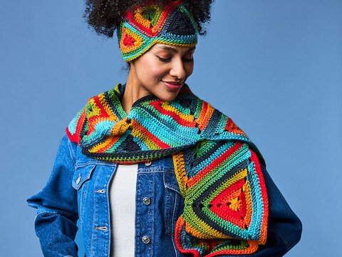 MODELL DAVINA , gehäkelt