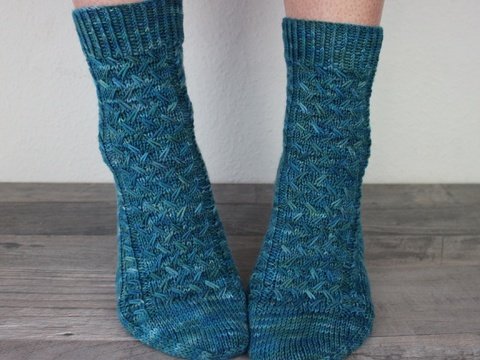 Knitting Pattern Cabin Comfort Socks