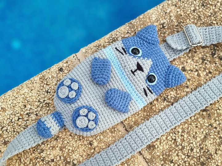 T5 Mobile Phone sling bag.  PDF in English and German