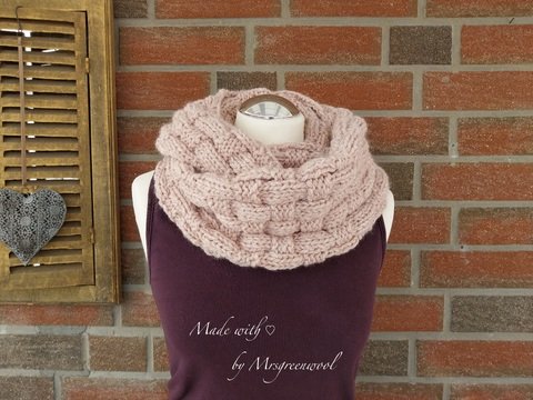 Strickanleitung für Loopschal "Traumfänger"