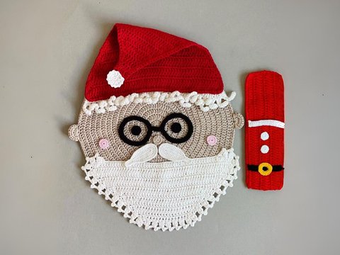Crochet Pattern Santa Placemat for Christmas Table Decor