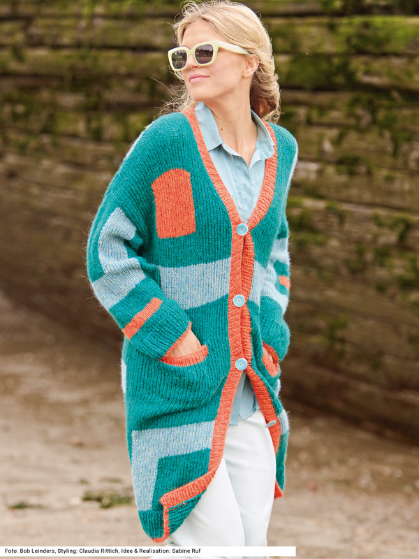 Mantel mit Farbflächen