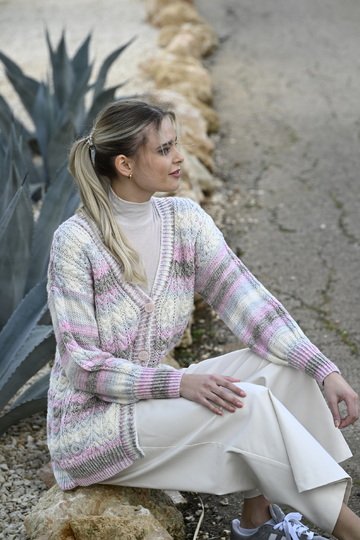 Strickanleitung Zopfjacke mit V-Ausschnitt (9601349_09)