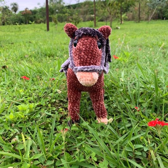 Horse Alma crochet pattern