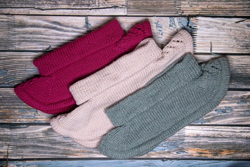 Strickanleitung Schalkragen für Kinder mit Lochmuster - SixTwentyFive