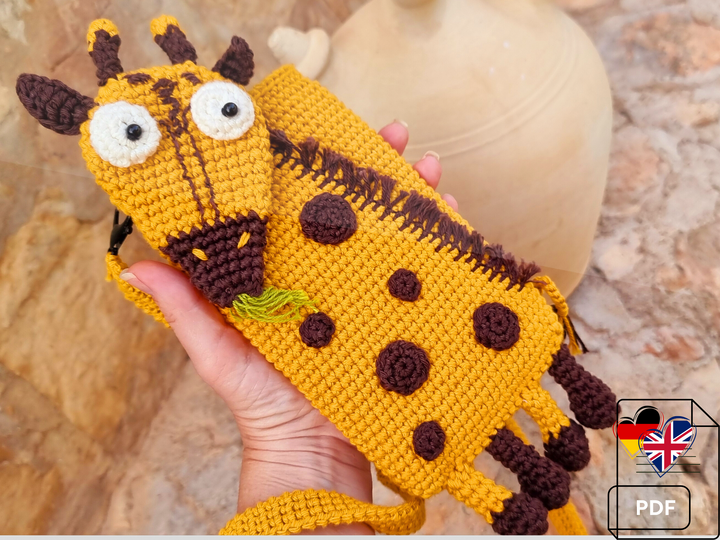 T30 Häkelanleitung für kleine Handytasche „Giraffe“
