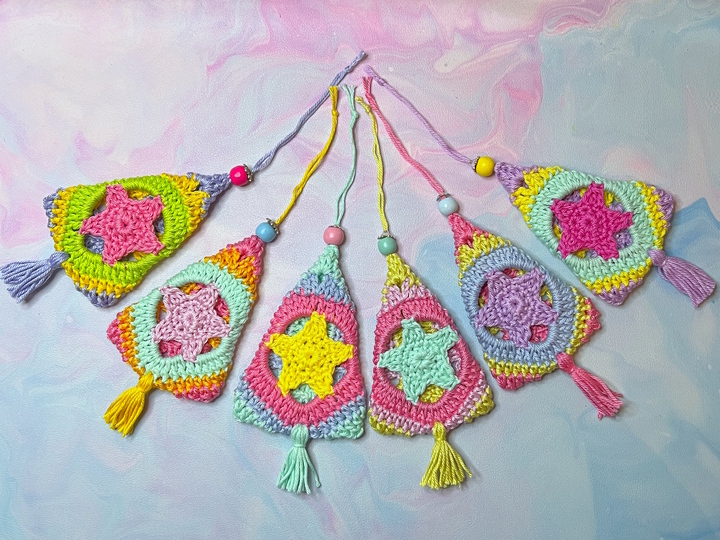 Crochet Pattern Granny Square Christmas Tree, Ornament or festive garland