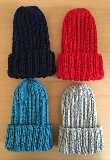 Mütze im Rippenmuster Strickanleitung