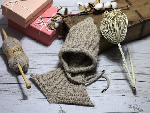 Balaclava hat/SCARF HAT in “alpaca” with cross ribs and lengthwise No 009