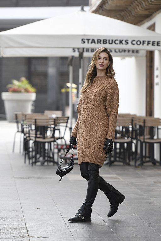 Strickanleitung Kleid im Zopfmuster (9601287_24) - Bild 2