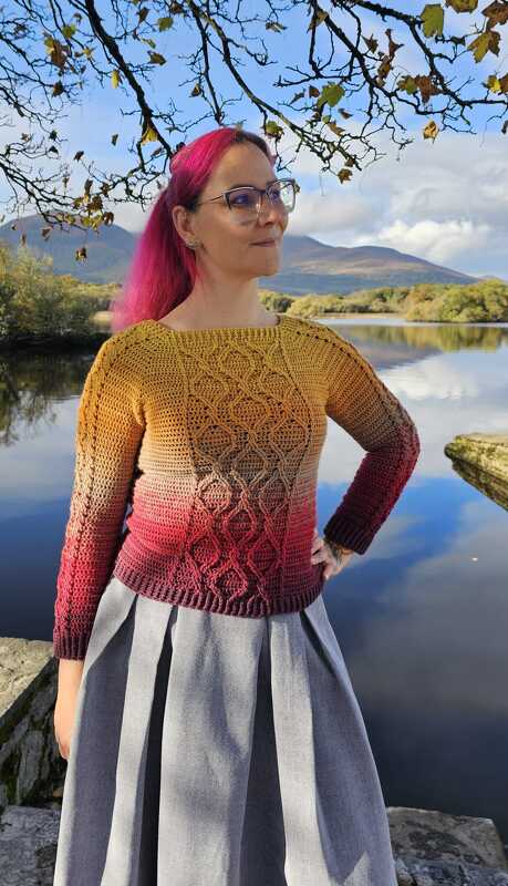 Trinity 3 in 1: Sweater, Shawl & Hood