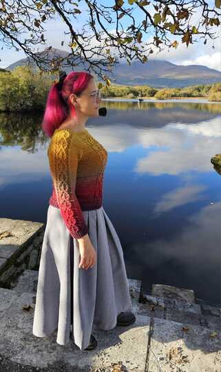 Trinity 3-in-1: Pullover, Schal und Kapuze