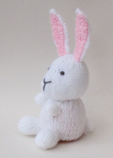 TeaCosyFolk's April Bunny Chocolate Orange Cosy knitting pattern