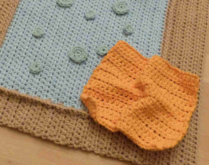 Crochet pattern toy kitchen
