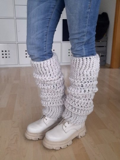 Zig Zag Pullover - Häkelset, Wendepulli inkl. Overknee-Stulpen