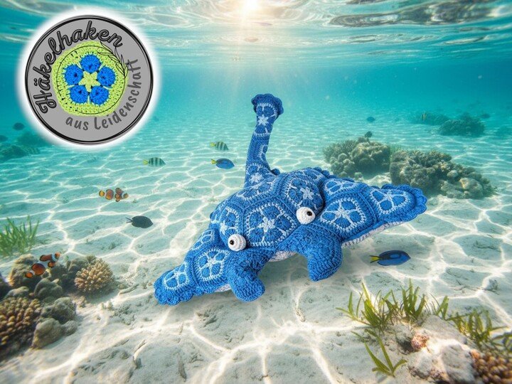  African Flowers Manta Ray – Crochet Pattern (2 PDF Files)