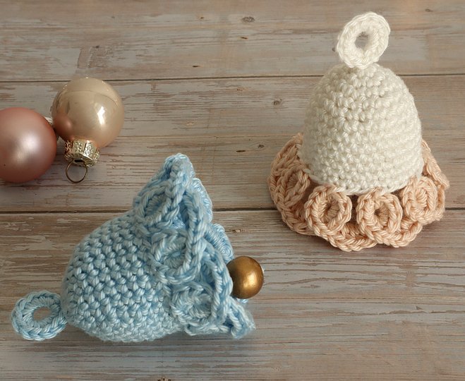 “Aurelia” bell in 3 sizes – ornament, table decoration, gift tag