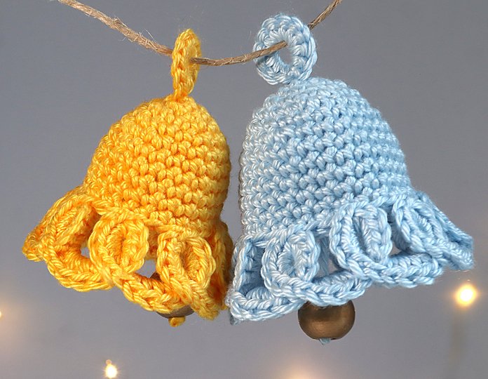 “Aurelia” bell in 3 sizes – ornament, table decoration, gift tag