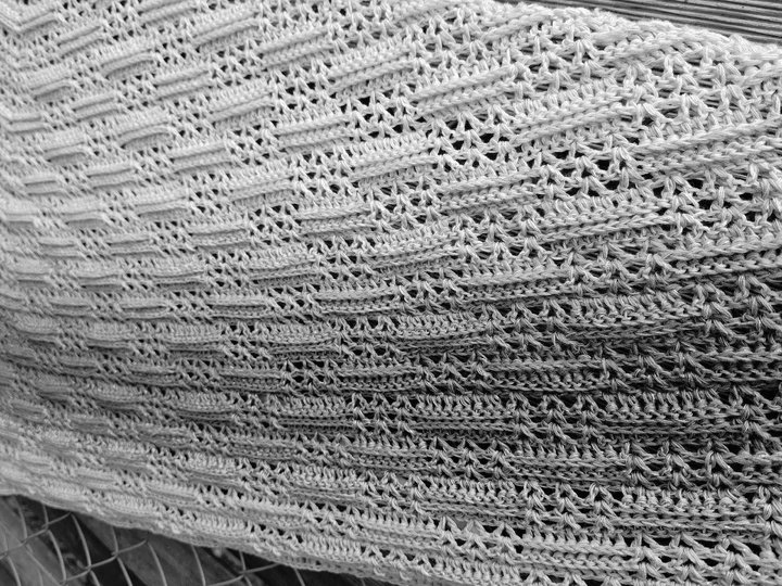 Adventstuch 2025 – Häkelanleitung für dein entspanntes Adventsprojekt