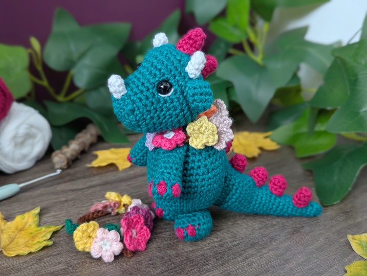 Crochet Dragon - Amigurumi Crochet Pattern (in ENG, DE)
