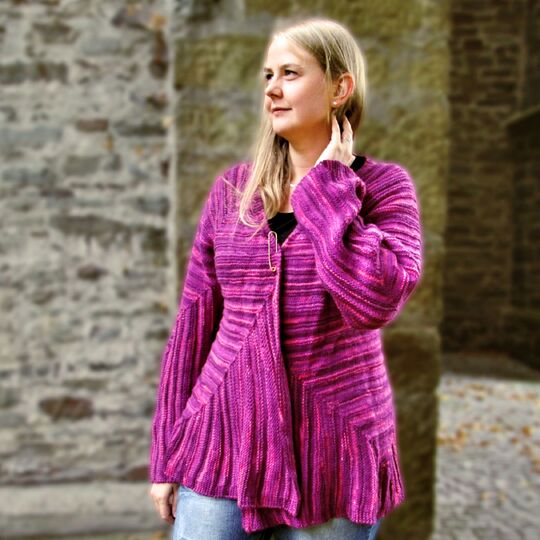 Sustrum, Jacke und Tunika, Gr. 38 bis 60, Patchworkstricken