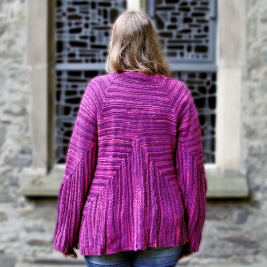Sustrum, Jacke und Tunika, Gr. 38 bis 60, Patchworkstricken