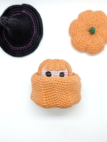 Halloween Reversible Pumpkin Witch Amigurumi - Crochet Pattern (EN, DE)