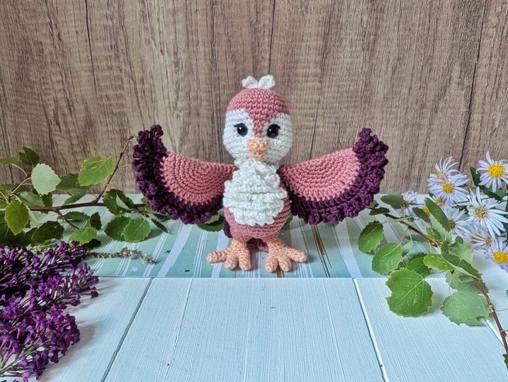 Crochet Bird - Amigurumi Crochet Pattern (in ENG, DE)
