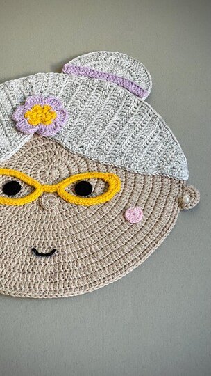 Crochet Pattern Christmas Grandma Placemat for Christmas Table Decor