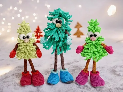 Christmas Trees "To Go" - Crochet Pattern