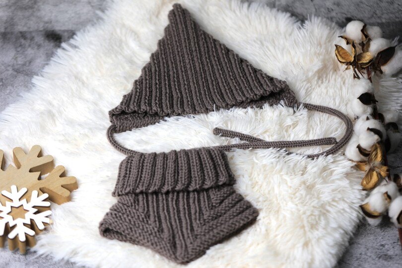 Bonnet hat/with collar scarf with cross ribs and lengthwise rib No. 010